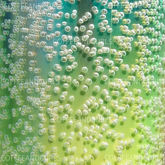 💚Starbucks Green Yellow Ombre Bubbler Cold Cup 24oz Venti NWT - Picture 11 of 12